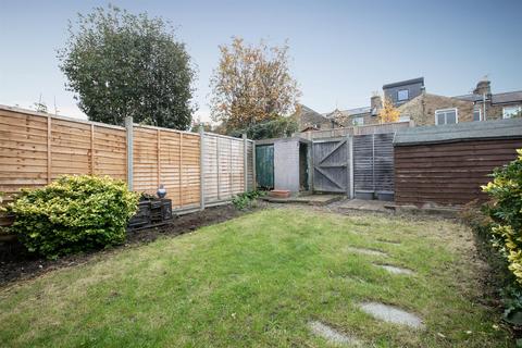 24 Caulfield Road, London, SE15 2DE