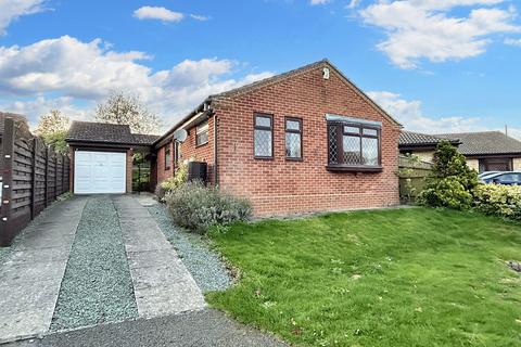 3 bedroom detached bungalow for sale, Tamar Grove, Hythe, SO45