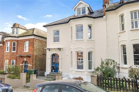 Flat 1, 62 Alexandra Drive, London, SE19 1AN