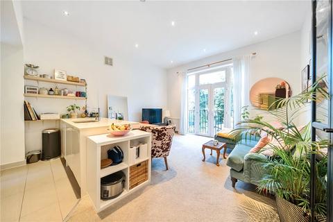 Flat 1, 62 Alexandra Drive, London, SE19 1AN