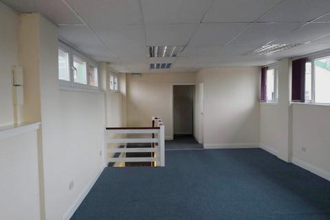 Industrial unit to rent, Unit 10A, The Tanneries, Fareham, PO14 4AR