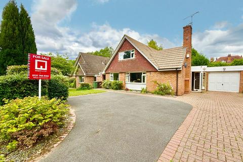 5 bedroom detached bungalow for sale
