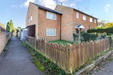 1 bedroom end of terrace house for sale, Fulham Close, CRAWLEY, West Sussex, RH11