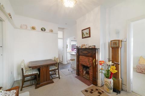 2 bedroom semi-detached bungalow for sale, Charterhouse Avenue, Wembley