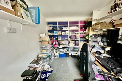 25 Milldown Road, Seaford, BN25 3PB
