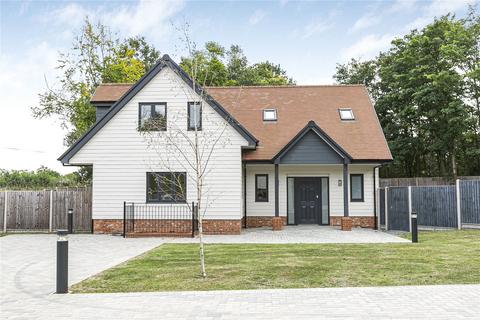 4 bedroom detached house for sale, Kentish Lane, Essendon, Hertfordshire, AL9