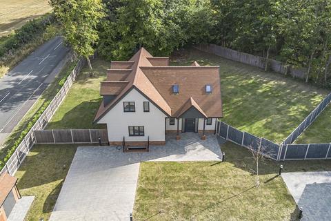 undefined, Kentish Lane, Essendon, Hertfordshire, AL9