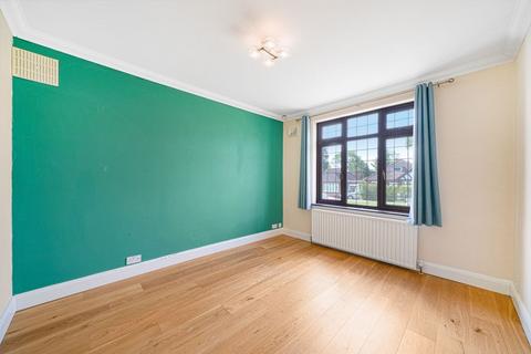 73 Hillside Road, Northwood, HA6 1PZ