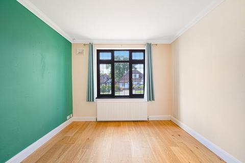 73 Hillside Road, Northwood, HA6 1PZ