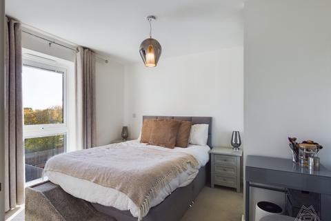 44 Falcon Way, South Ockendon, RM15 5FW