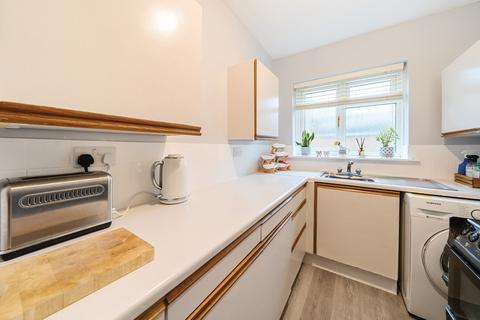 2 bedroom maisonette for sale, Midhurst Road, Liphook, Hampshire, GU30