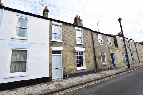 3 bedroom terraced house to rent, John Street Cambridge