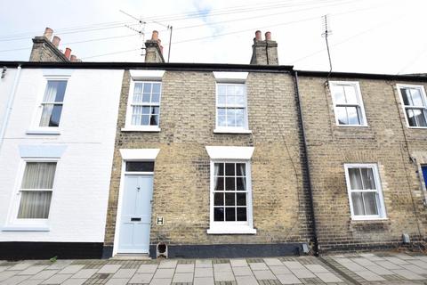 3 bedroom terraced house to rent, John Street Cambridge