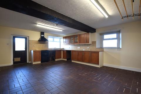 3 bedroom terraced house to rent, Osbaldeston Lane, Osbaldeston, BB2