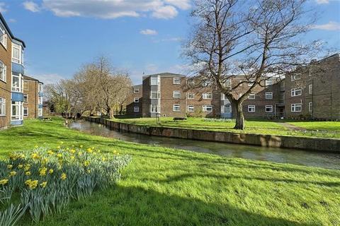 1 bedroom flat to rent, Winchester