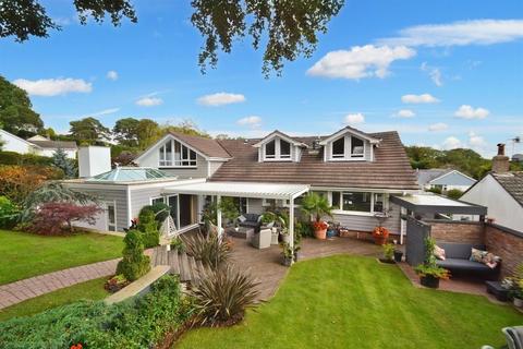 4 bedroom detached house for sale, Broadstone