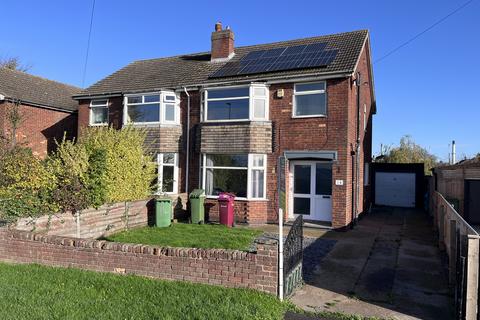 3 bedroom semi-detached house to rent, Top Road, South Killingholme DN40