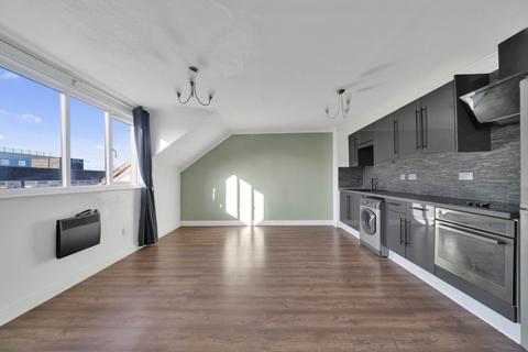 1 bedroom flat for sale, Buckland Road, London, E10