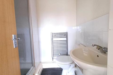 3 bedroom end of terrace house for sale, Limeside Road, Oldham, Greater Manchester, OL8