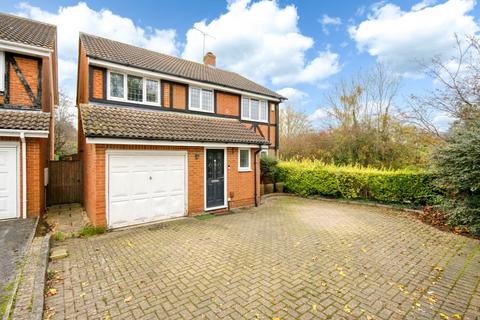 5 bedroom detached house for sale, Blomfield Dale, Bracknell RG42