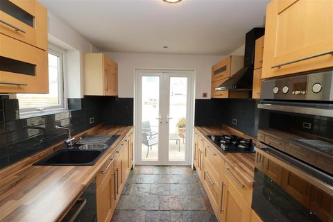 3 bedroom terraced house for sale, Salem Street, Barnstaple