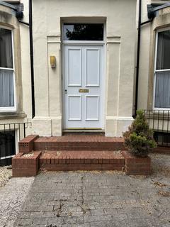 6 bedroom ground floor maisonette to rent, Fremantle Road, Bristol BS6