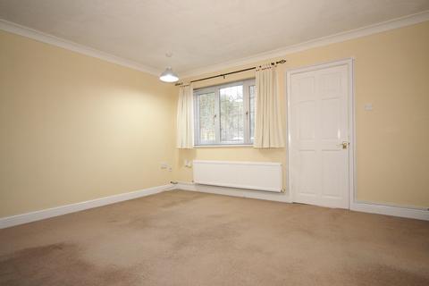 2 bedroom terraced house to rent, Bisley, Woking GU24