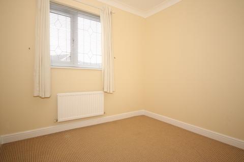 2 bedroom terraced house to rent, Bisley, Woking GU24