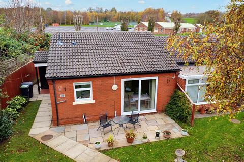 2 bedroom semi-detached bungalow for sale, Calverton Close, Toton