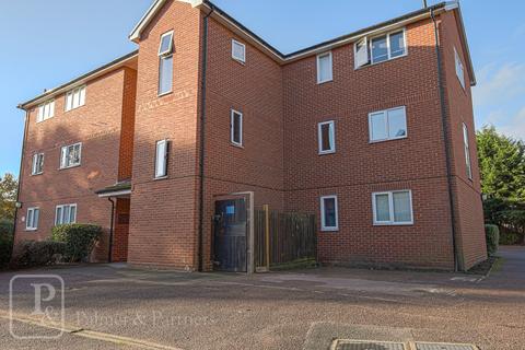 2 bedroom apartment to rent, Viceroy Close, Colchester, Essex, CO2