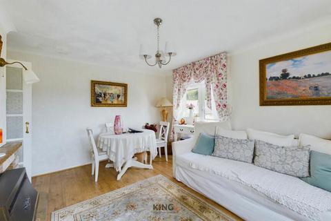 1 bedroom flat for sale, Marshe Close, Potters Bar, Hertfordshire, EN6 5NR