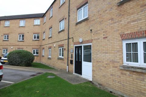 2 bedroom flat to rent, Broadlands Gardens, Pudsey