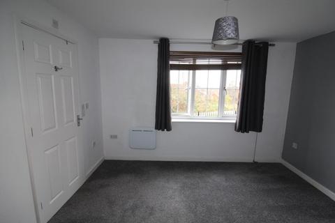 2 bedroom flat to rent, Broadlands Gardens, Pudsey