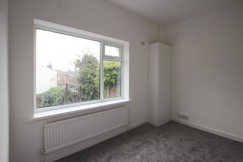 1 bedroom flat to rent, Cambridge Road, Newtown, St Helens, WA10