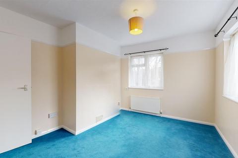 1 bedroom property to rent, Charing Crescent, Westgate-On-Sea, CT8