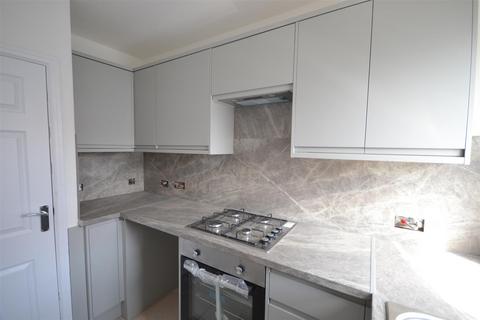 2 bedroom flat to rent, St. Leonards Avenue, Hove