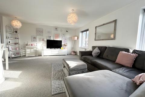 2 bedroom apartment for sale, Cicero Crescent, Fairfields, Milton Keynes, MK11