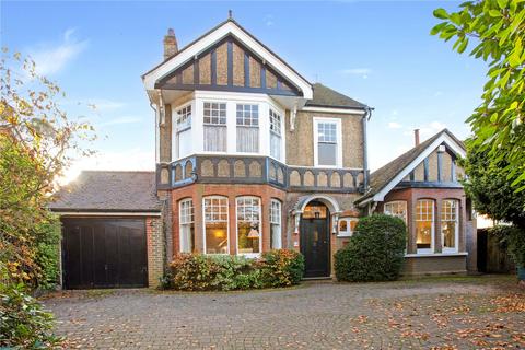 6 bedroom detached house for sale, Moreton Avenue, Harpenden, Hertfordshire, AL5