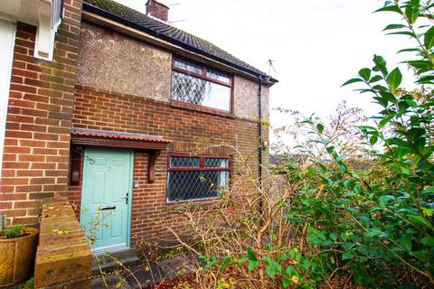 2 bedroom end of terrace house to rent, Duddon Avenue, Darwen