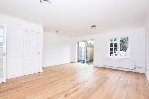 4 bedroom house to rent, Langham Place Chiswick W4