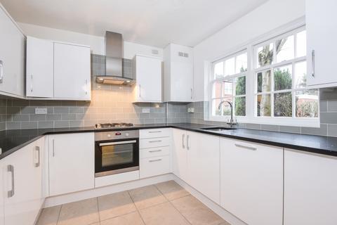 4 bedroom house to rent, Langham Place Chiswick W4