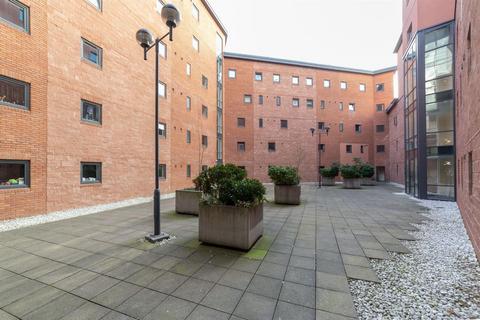 3 bedroom apartment to rent, £105pppw - Rialto Building, City Centre, NE1