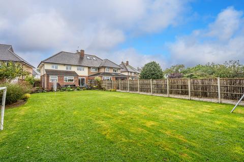 17 Brooklands Road, Albrighton, Wolverhampton, WV7 3DW