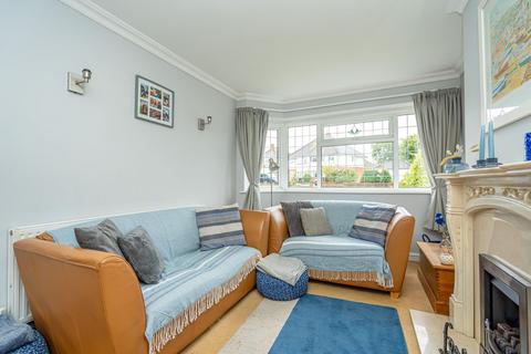 17 Brooklands Road, Albrighton, Wolverhampton, WV7 3DW