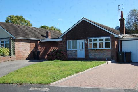 2 bedroom detached house for sale, Barclay Close, Wolverhampton WV7