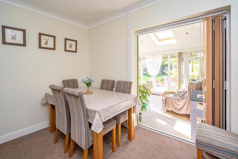 19 Charles Avenue, Albrighton, Wolverhampton, WV7 3LQ