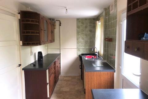24 Church Road, Albrighton, Wolverhampton, WV7 3LJ