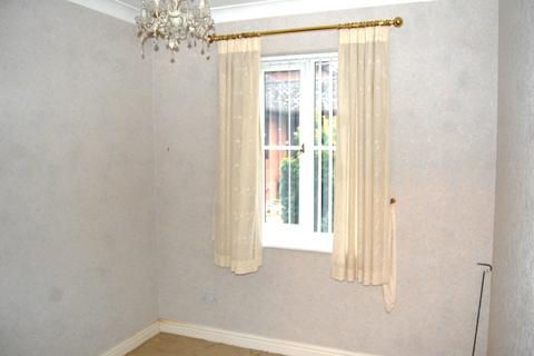 17 Beechurst Gardens, Albrighton, Wolverhampton, WV7 3LT