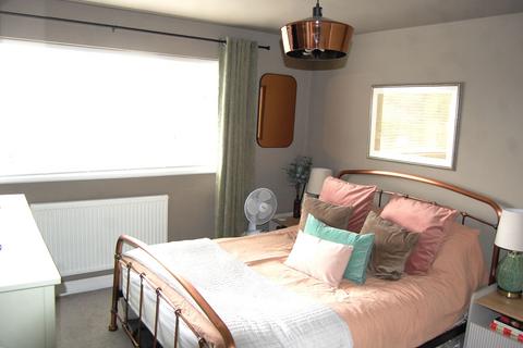38 Church Road, Albrighton, Wolverhampton, WV7 3LJ