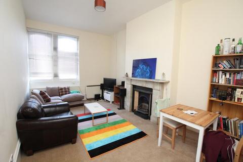 2 bedroom flat to rent, Whiteladies Road, Bristol BS8